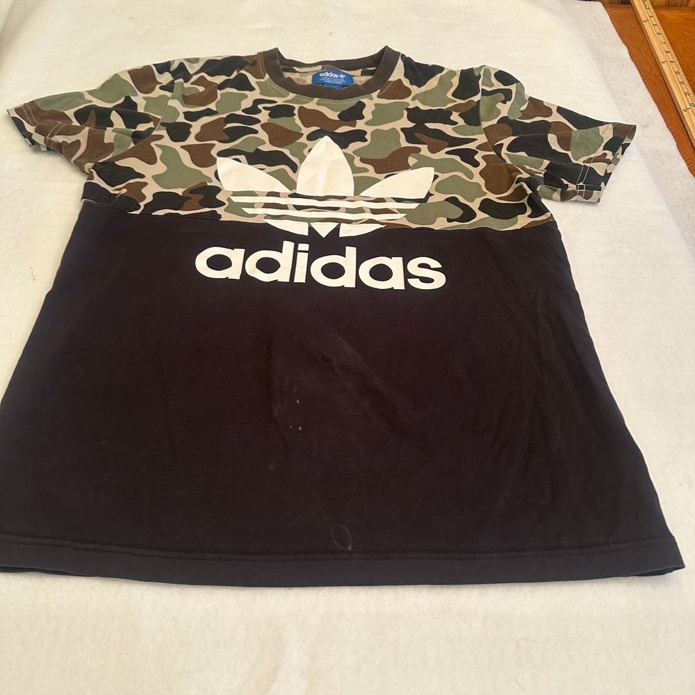 Adidas Camo Trefoil T Shirt Mens Colorblock Black Green Small Logo Streetwear